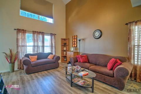 2124 R St, Bakersfield, CA 93301 photo 4