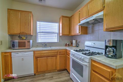 2124 R St, Bakersfield, CA 93301 photo 8