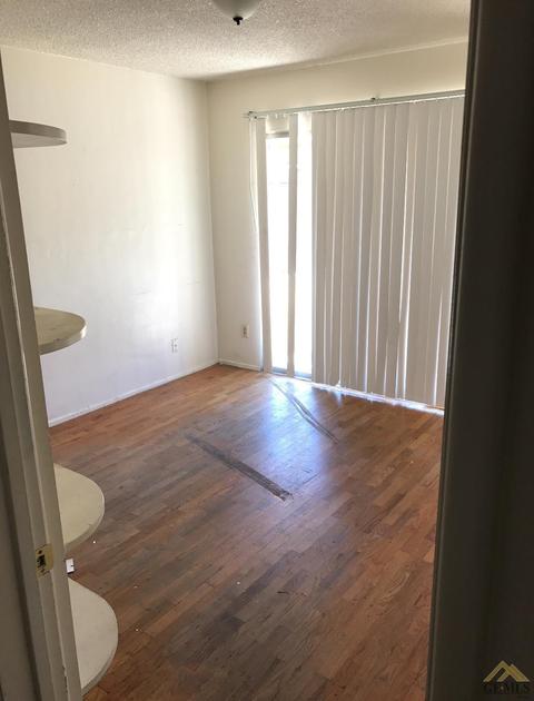 137 Bendix St, Bakersfield, CA 93308 photo 12