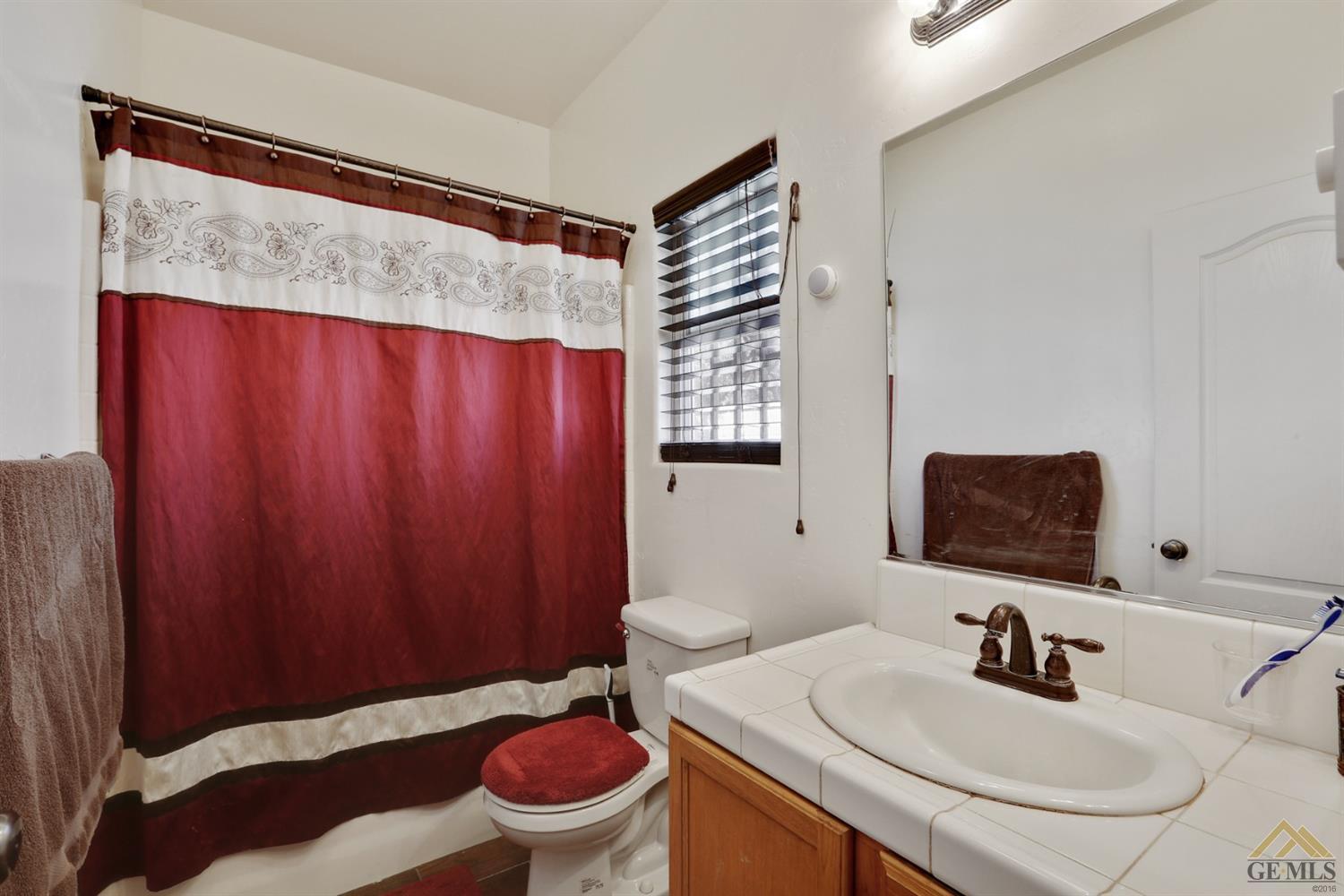 2336 Corte Sanchez, Delano, CA 93215 photo 11