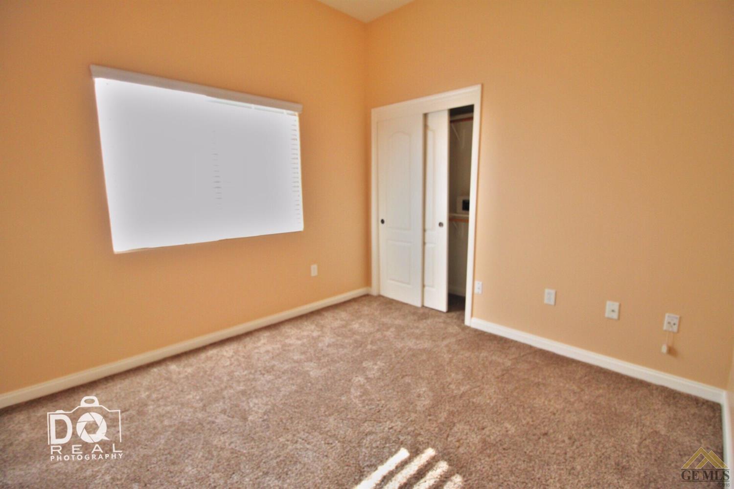 836 Pheasant Run Dr, Shafter, CA 93263 photo 29