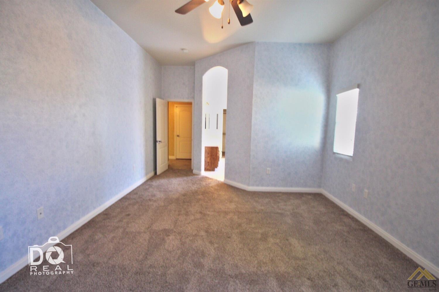 836 Pheasant Run Dr, Shafter, CA 93263 photo 21