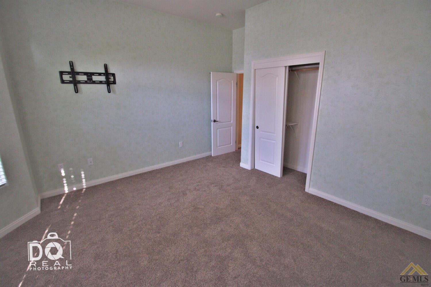 836 Pheasant Run Dr, Shafter, CA 93263 photo 27