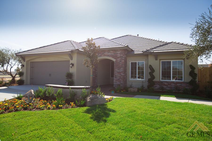9205 Belmac Ave, Bakersfield, CA 93312 photo 1