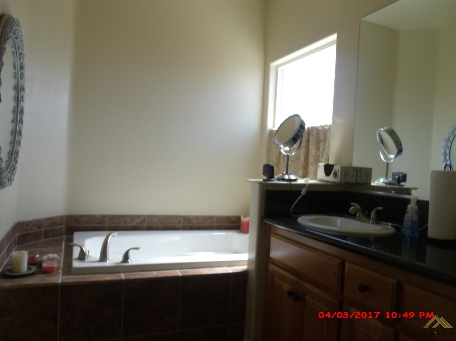 1903 Penelope Ave, Wasco, CA 93280 photo 18