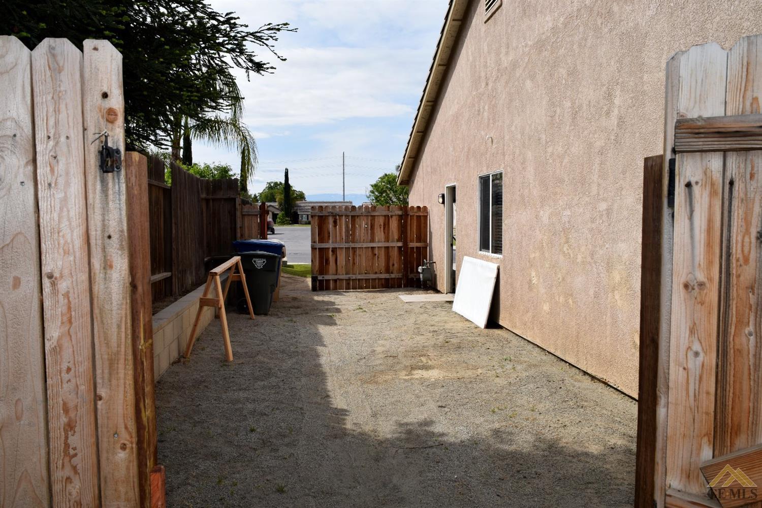 10302 Starlight Peak Dr, Bakersfield, CA 93311 photo 34