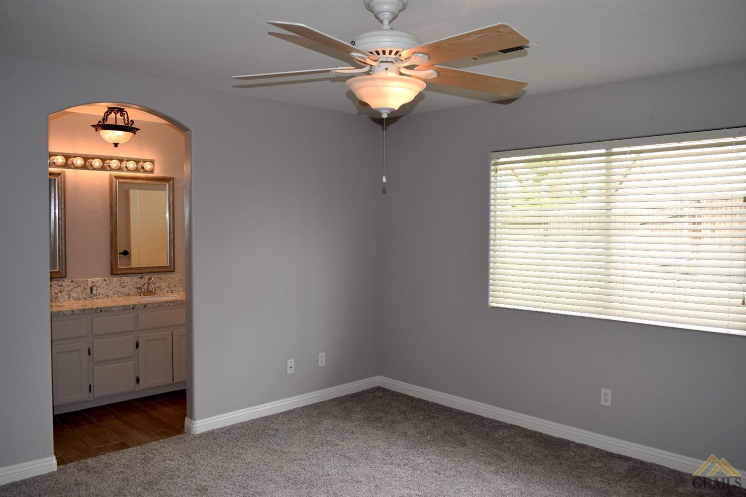 10302 Starlight Peak Dr, Bakersfield, CA 93311 photo 28