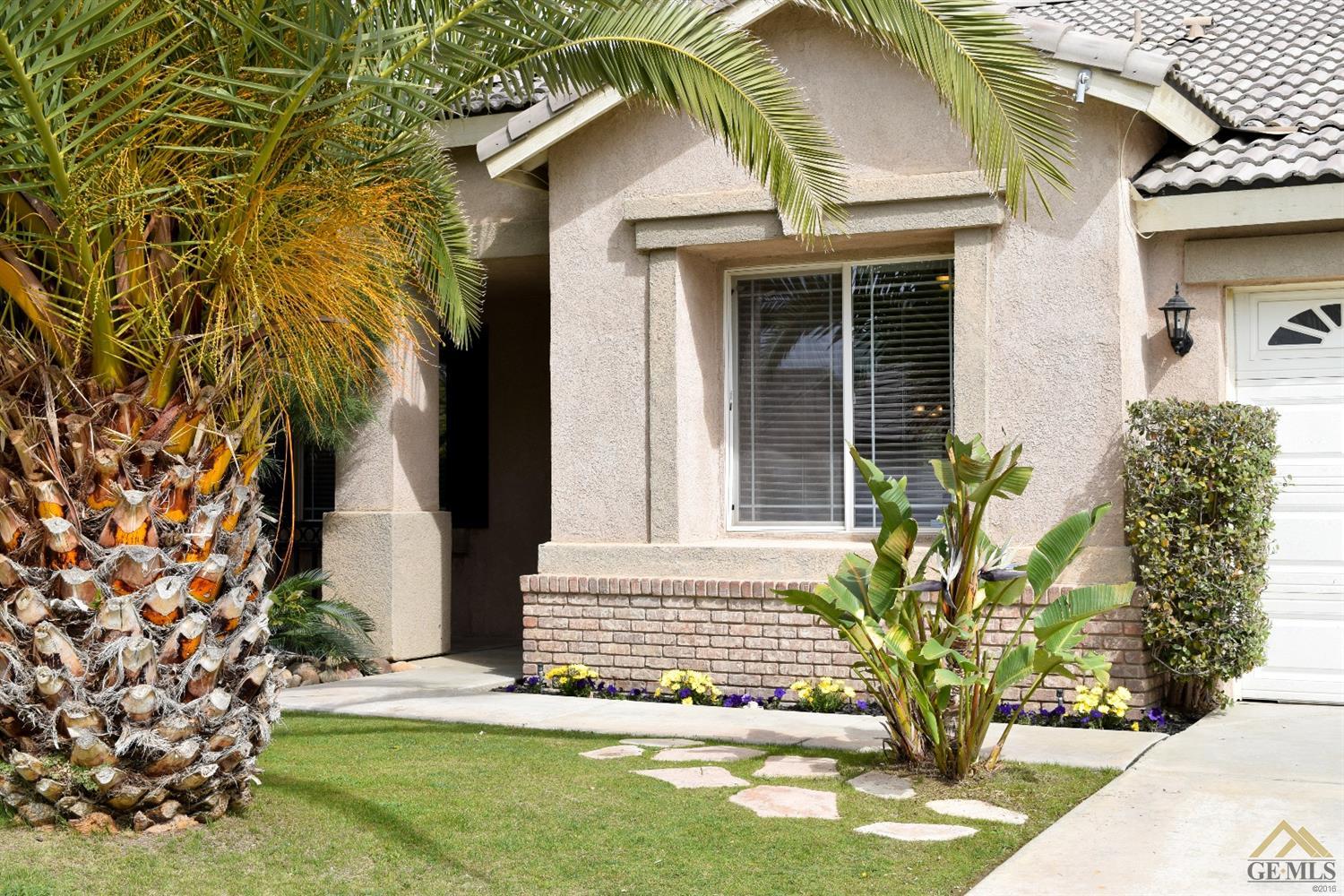 10302 Starlight Peak Dr, Bakersfield, CA 93311 photo 4