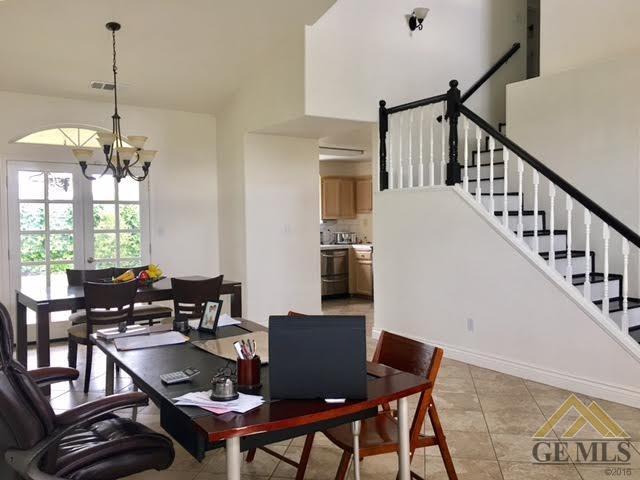 1901 5th Dr, Delano, CA 93215 photo 3