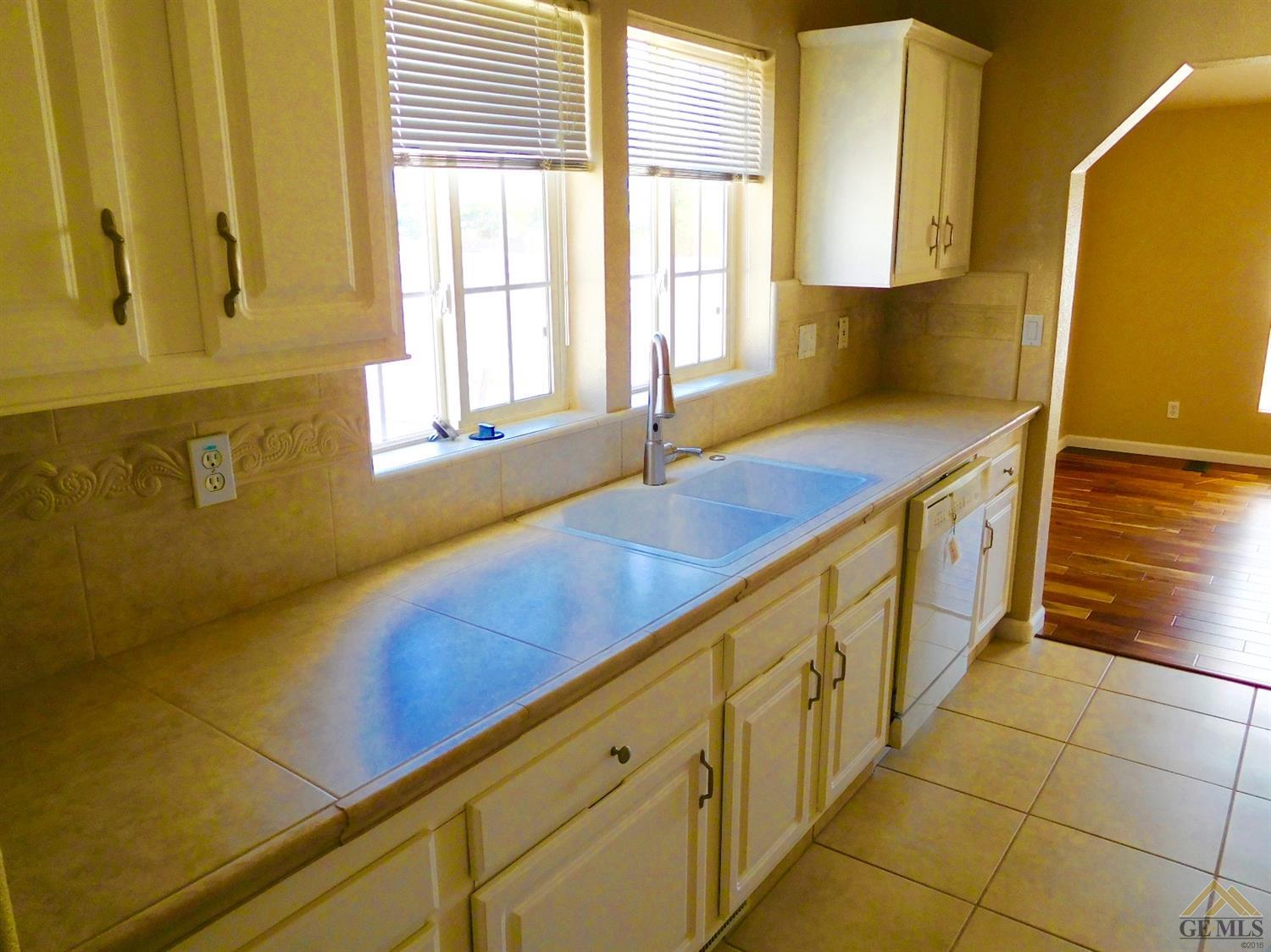 28156 Chaparral Ave, Taft, CA 93268 photo 11