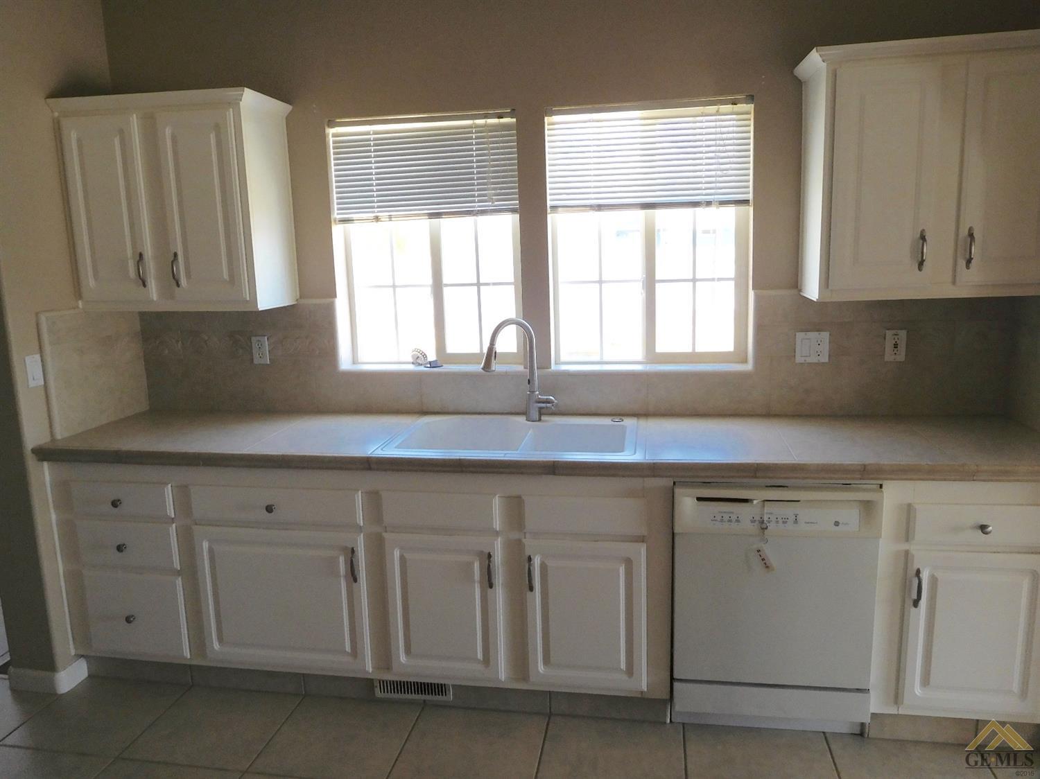 28156 Chaparral Ave, Taft, CA 93268 photo 10