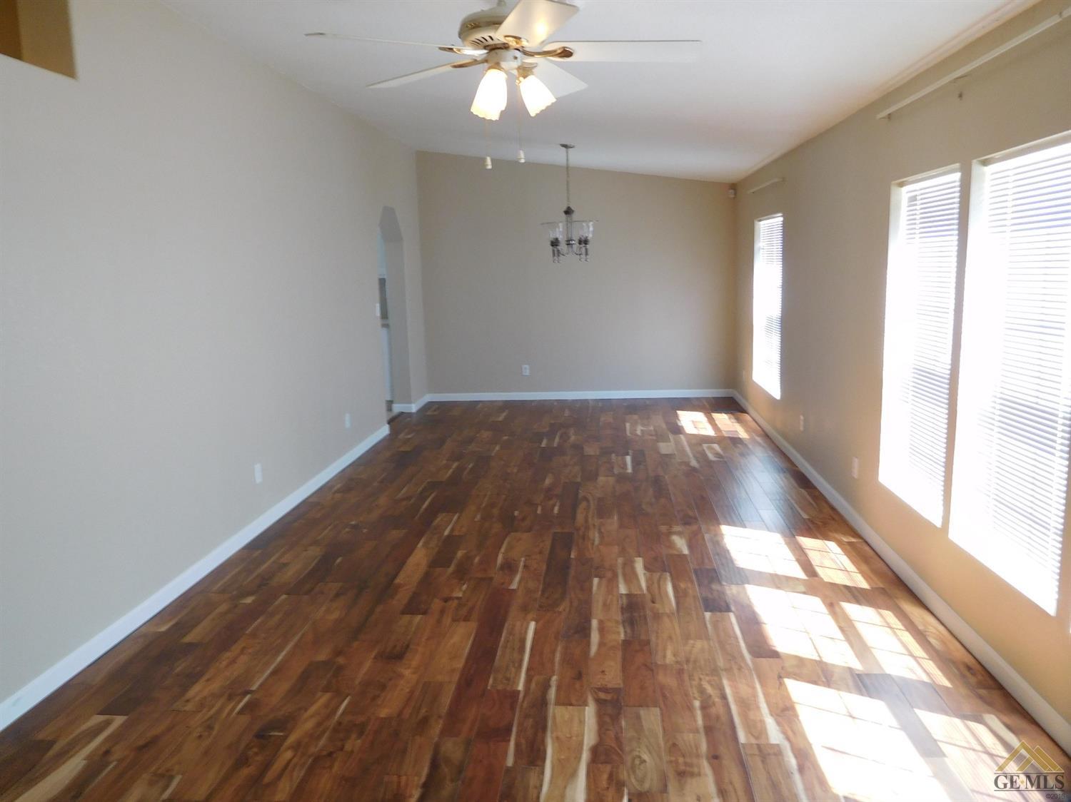 28156 Chaparral Ave, Taft, CA 93268 photo 4