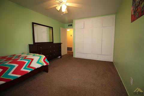 1126 Baldwin Rd, Bakersfield, CA 93304 photo 18