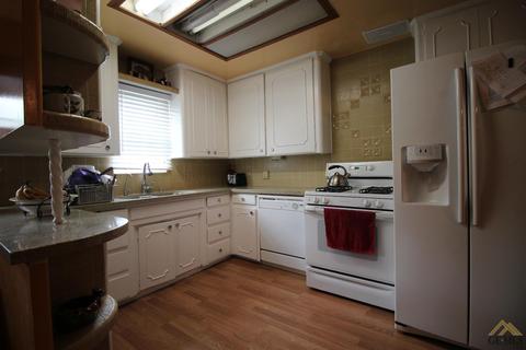 1126 Baldwin Rd, Bakersfield, CA 93304 photo 9
