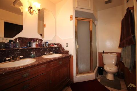 1126 Baldwin Rd, Bakersfield, CA 93304 photo 37