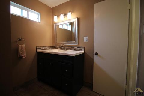1126 Baldwin Rd, Bakersfield, CA 93304 photo 20