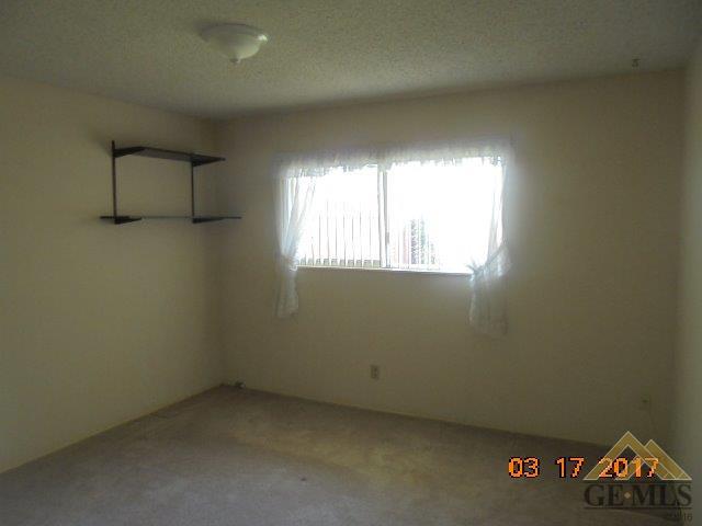 2231 9th St, Wasco, CA 93280 photo 7