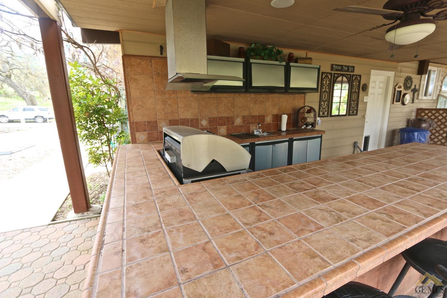 28601 Delaware Dr, Tehachapi, CA 93561 photo 23