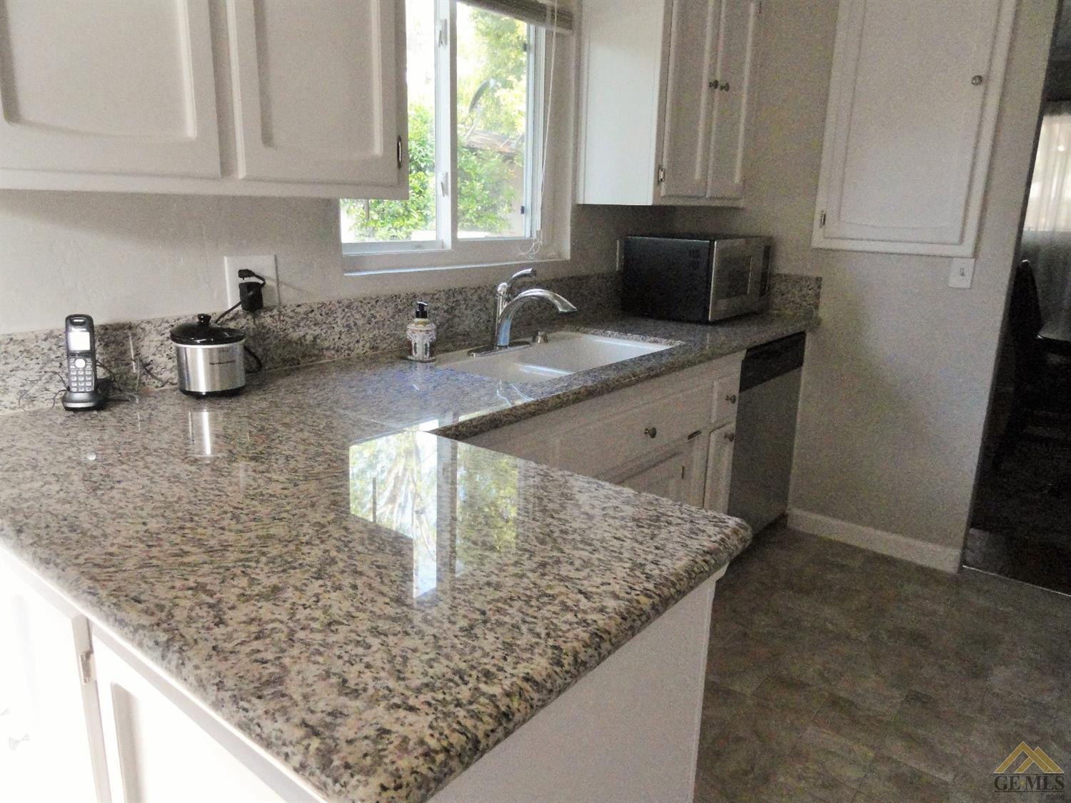2533 Cedar St, Bakersfield, CA 93301 photo 24