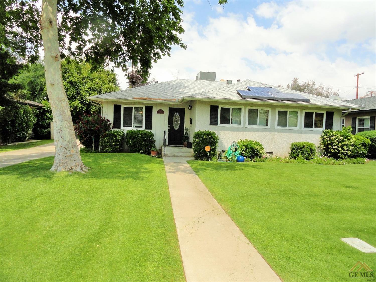 2533 Cedar St, Bakersfield, CA 93301 photo 1