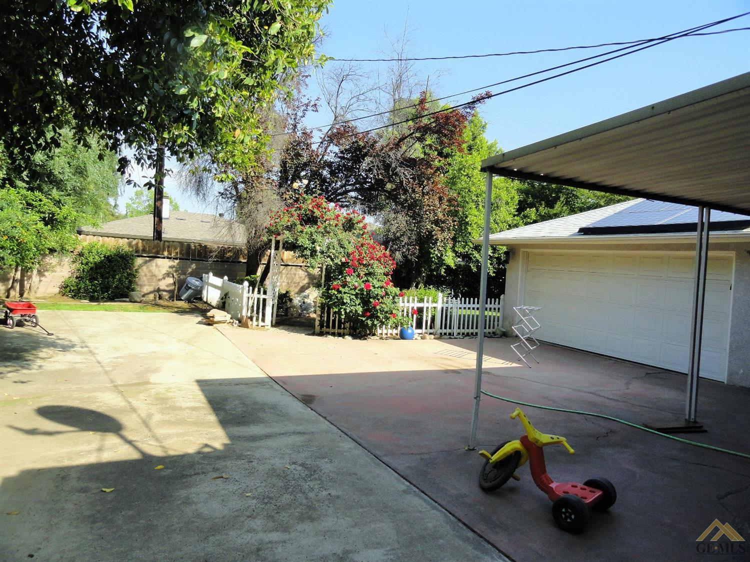 2533 Cedar St, Bakersfield, CA 93301 photo 27