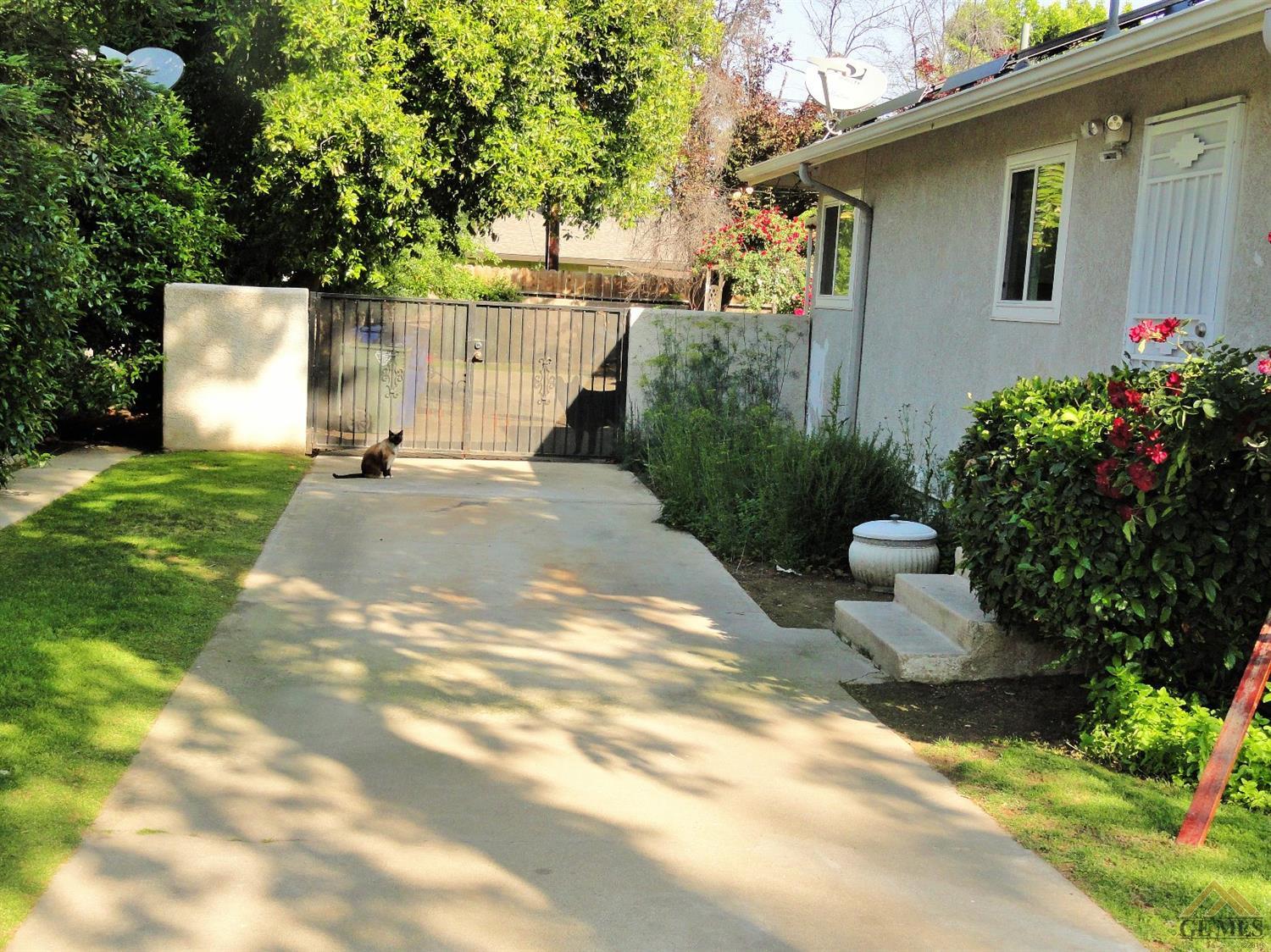 2533 Cedar St, Bakersfield, CA 93301 photo 31