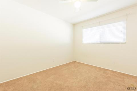 5243 Montecito Dr, Bakersfield, CA 93306 photo 27