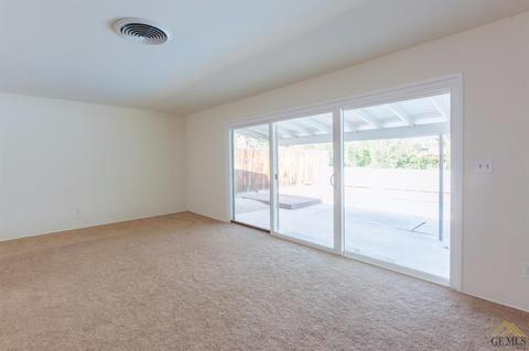 5243 Montecito Dr, Bakersfield, CA 93306 photo 14