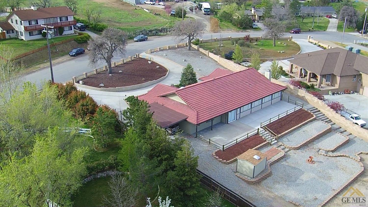 20401 Clubview Ct, Tehachapi, CA 93561 photo 11
