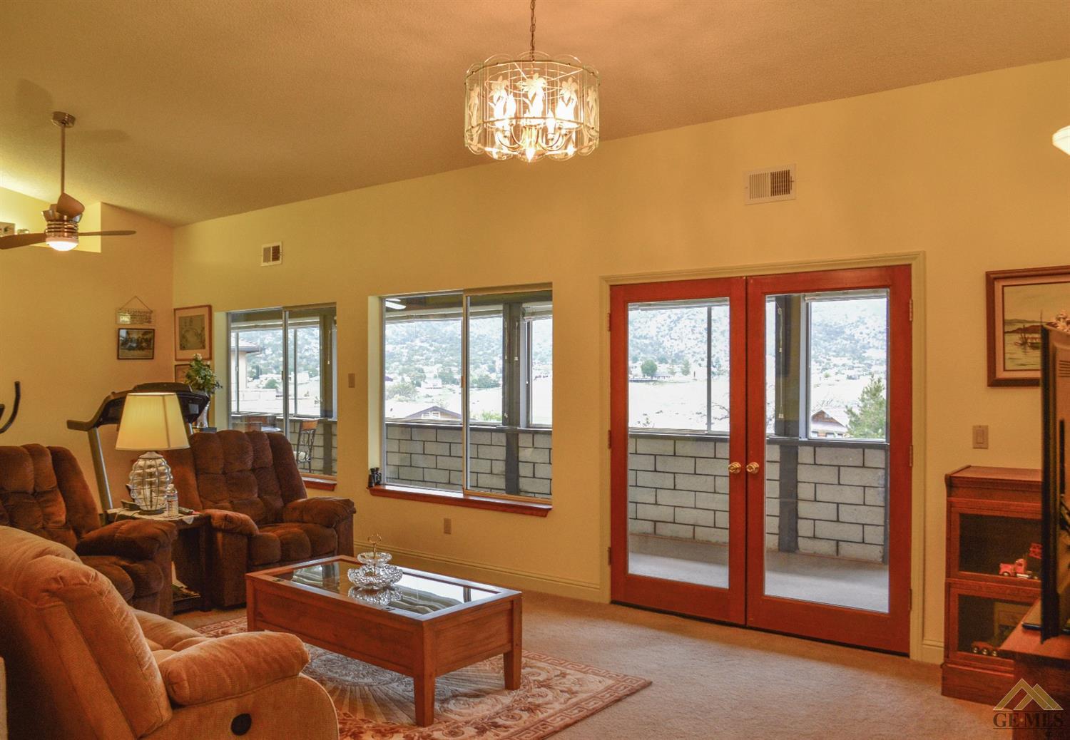 20401 Clubview Ct, Tehachapi, CA 93561 photo 12