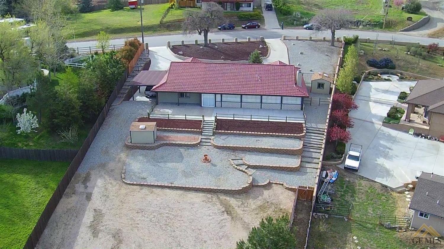 20401 Clubview Ct, Tehachapi, CA 93561 photo 9