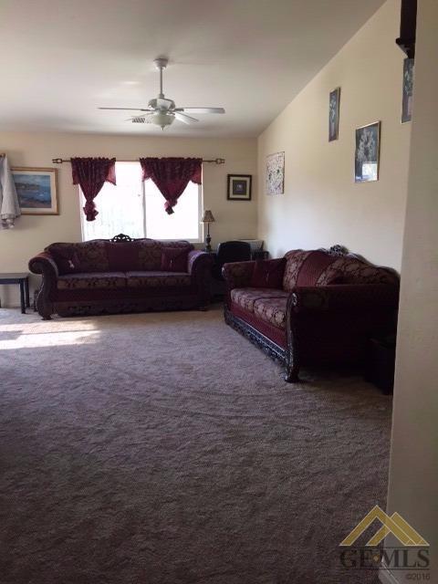 409 Midnight Ct, Bakersfield, CA 93307 photo 2