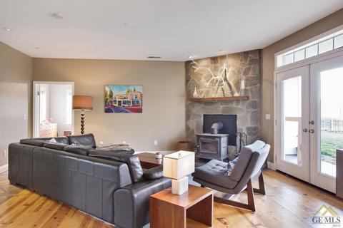 23107 Cummings Valley Rd, Tehachapi, CA 93561 photo 7