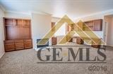 825 Green St, Tehachapi, CA 93561 photo 6