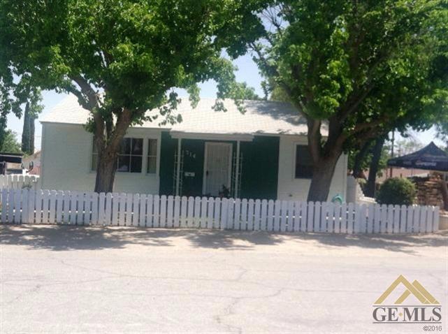 714 Taylor St, Taft, CA 93268 photo 1
