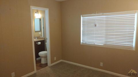 708 46th St, Bakersfield, CA 93301 photo 13