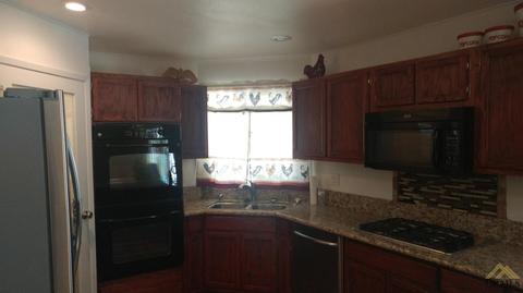708 46th St, Bakersfield, CA 93301 photo 10
