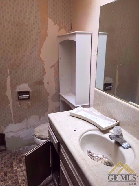1001 2nd St, Taft, CA 93268 photo 7