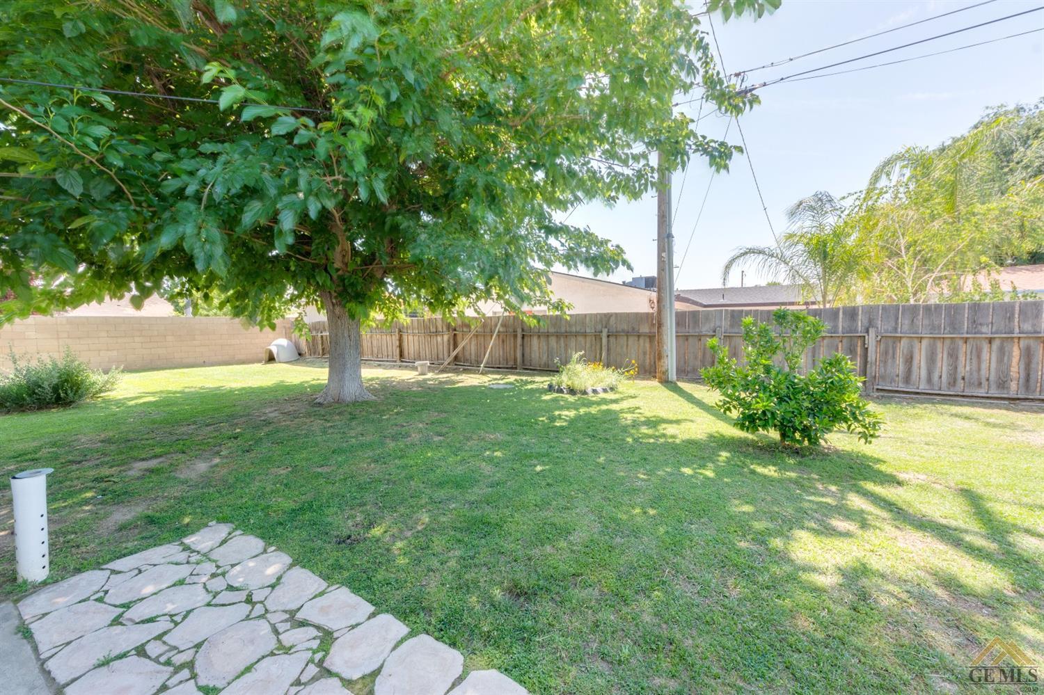 1 Candy St, Bakersfield, CA 93309 photo 12