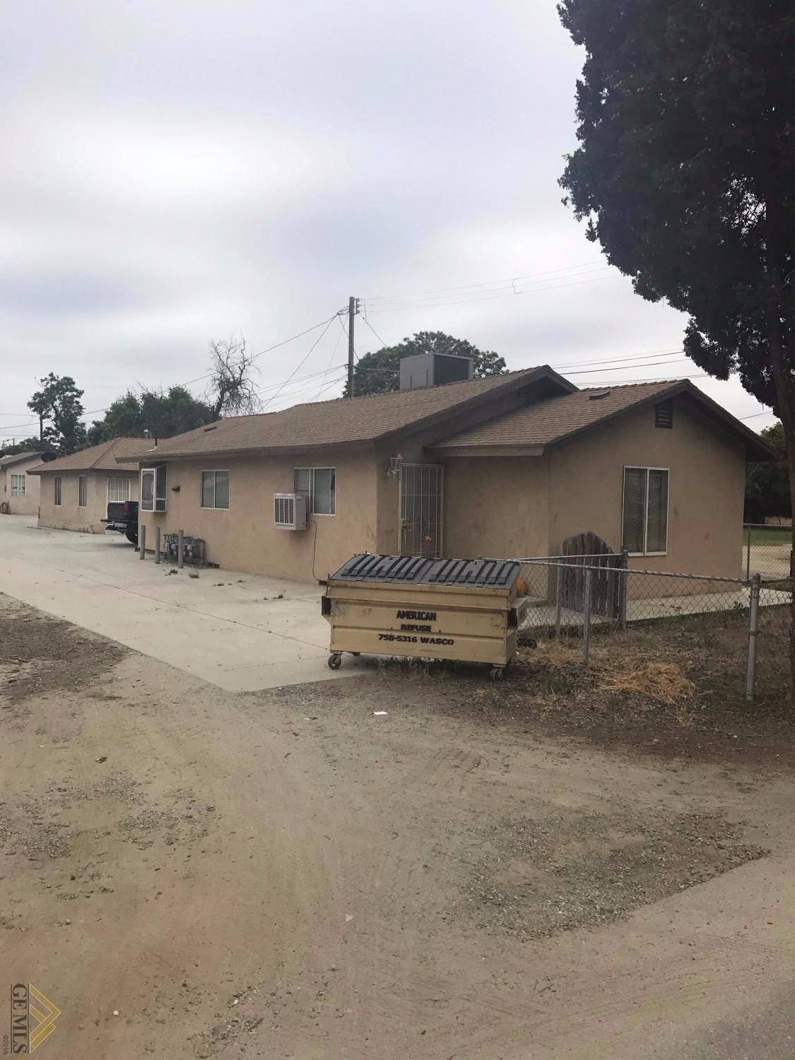 445 Klassen St, Shafter, CA 93263 photo 1