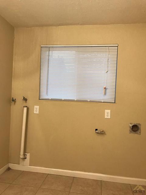 601 Harrison St, Taft, CA 93268 photo 8
