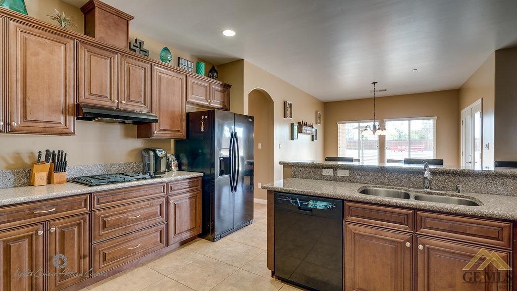 3121 Batch Ln, Bakersfield, CA 93312 photo 11