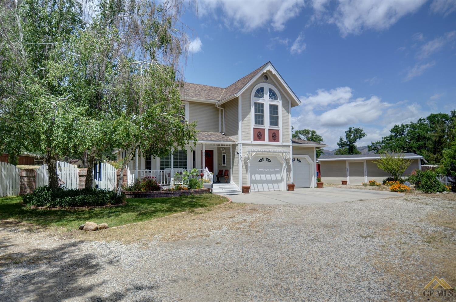 21205 Palomino St, Tehachapi, CA 93561 photo 1