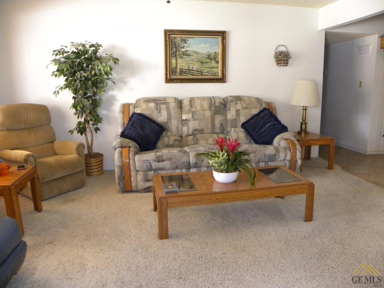 9028 Thurber Ln, Bakersfield, CA 93311 photo 9