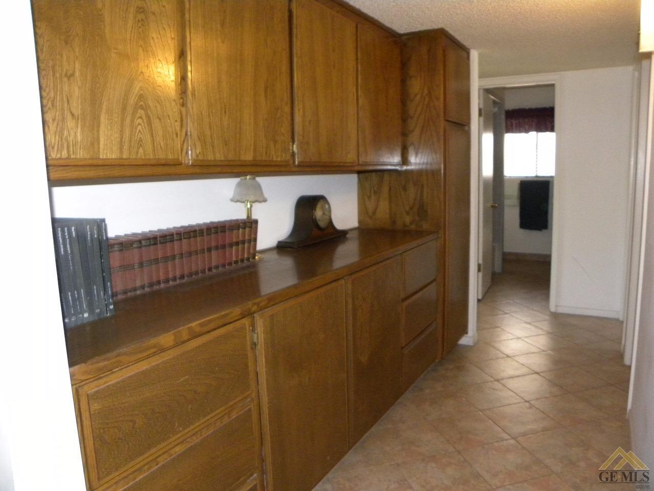 9028 Thurber Ln, Bakersfield, CA 93311 photo 10