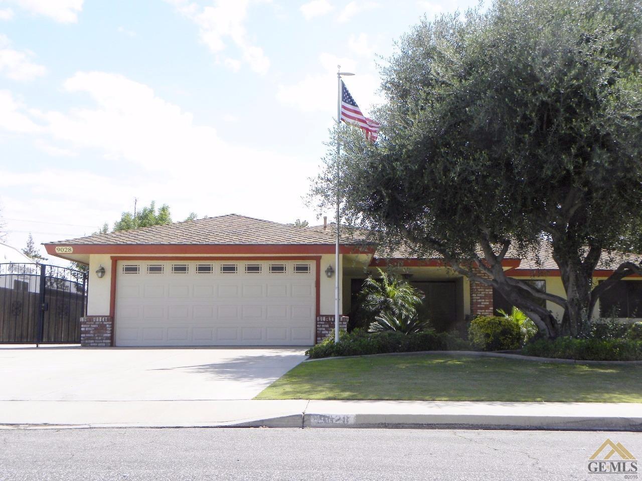 9028 Thurber Ln, Bakersfield, CA 93311 photo 1