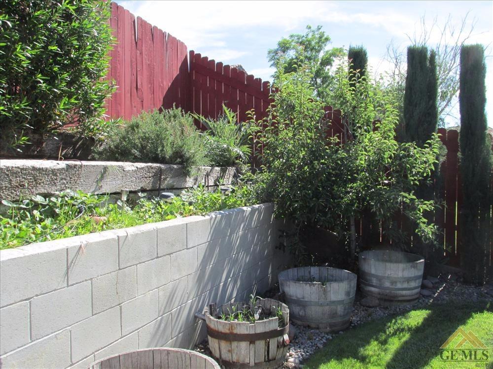 743 Silver Oak Dr, Tehachapi, CA 93561 photo 23