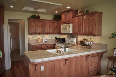 22563 Mariposa Rd, Tehachapi, CA 93561 photo 10