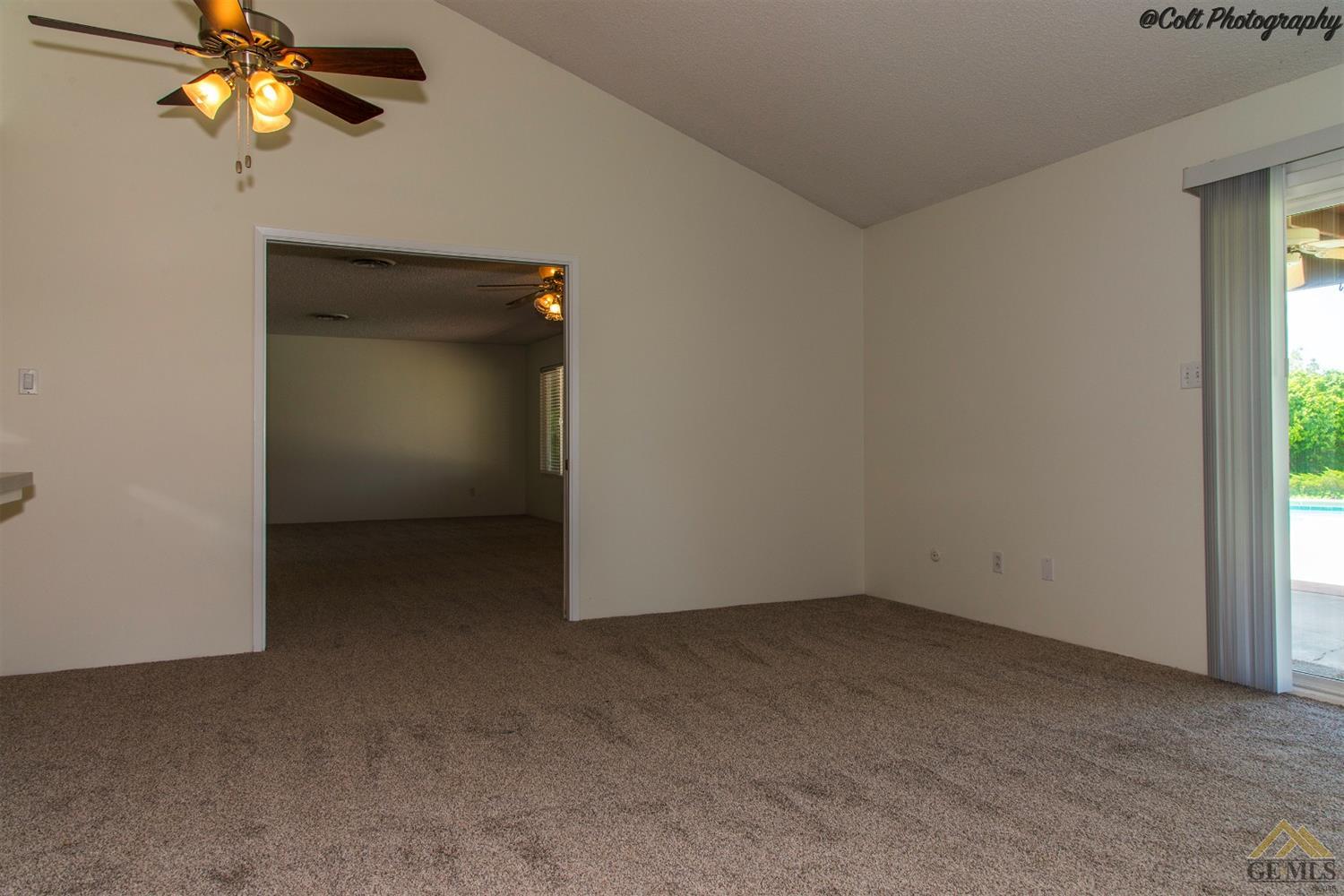 2401 Silver Dr, Bakersfield, CA 93306 photo 14