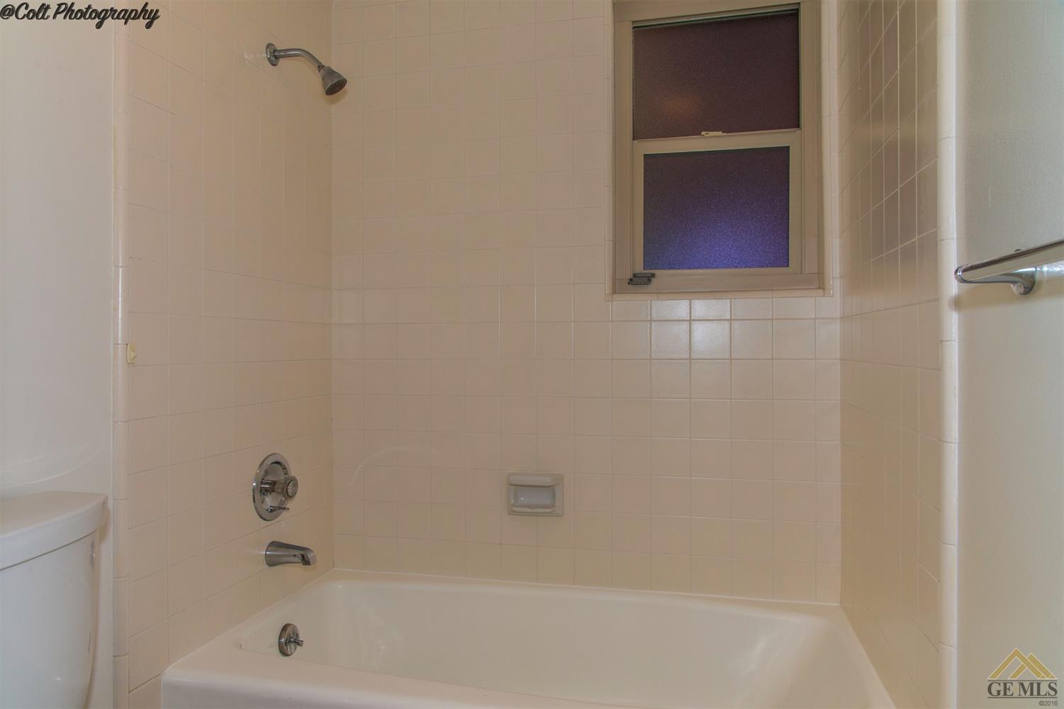 2401 Silver Dr, Bakersfield, CA 93306 photo 25